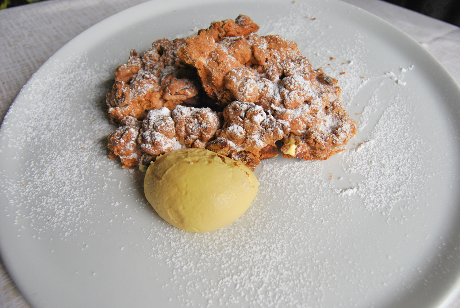 Dolci Tipici Mantovani dolci tipici mantovani a trattoria vecchio borgo a Dolci Tipici Mantovani dolci tipici mantovani a trattoria vecchio borgo a